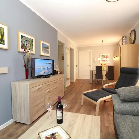 Appartementanlage Ostseeblick - Ruegen 12 *