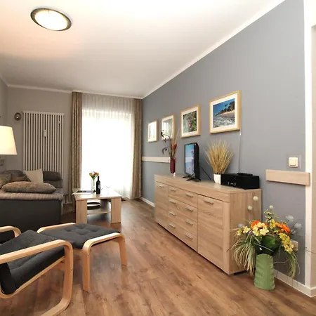 Appartementanlage Ostseeblick - Ruegen 12 Apartament *